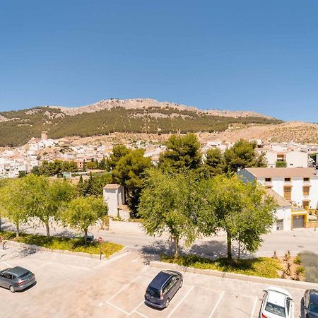 3 Bedroom Cozy Apartment In Pegalajar Exterior photo