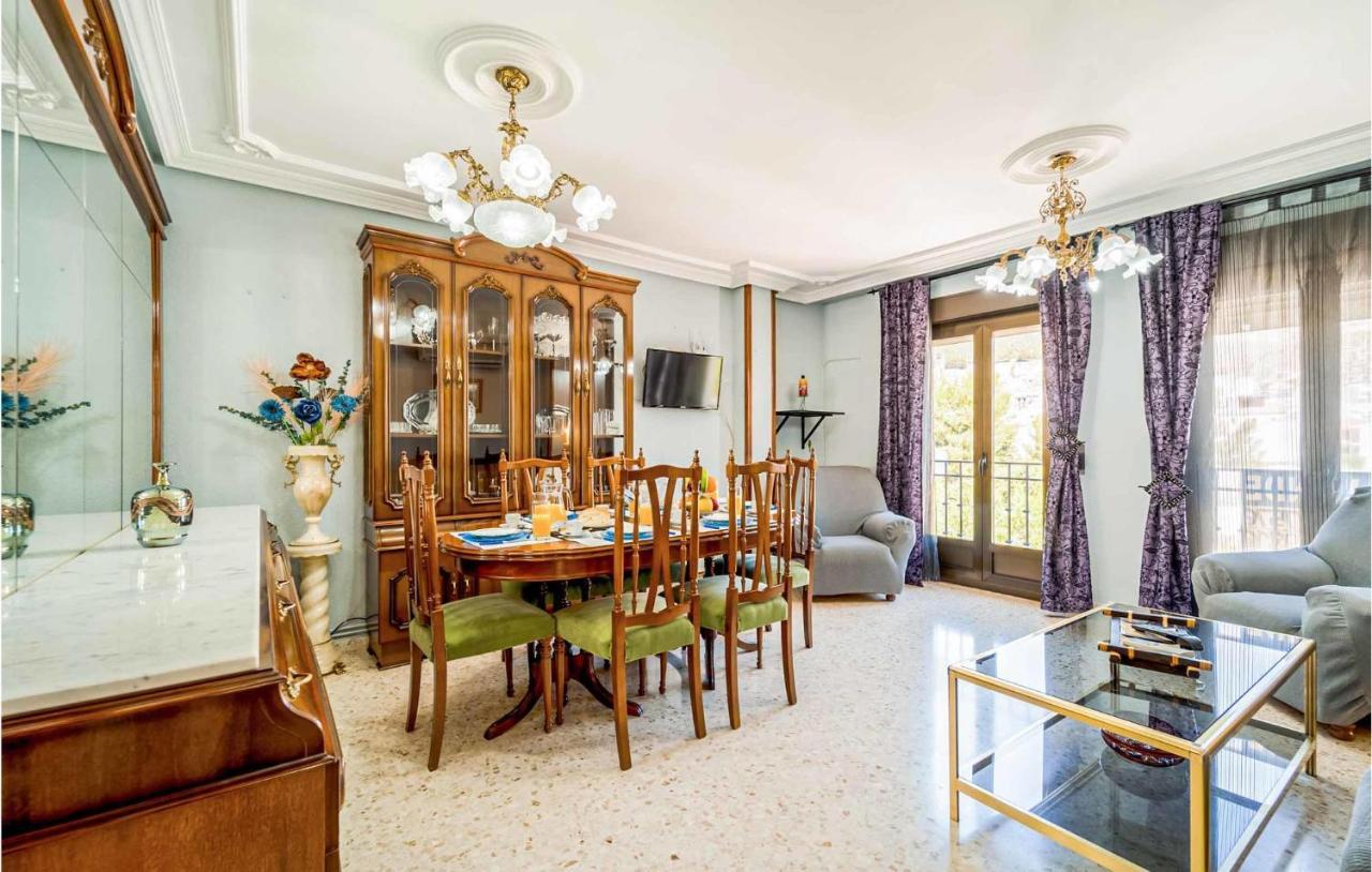 3 Bedroom Cozy Apartment In Pegalajar Exterior photo
