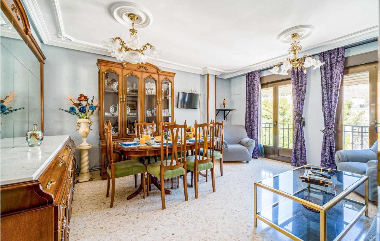 3 Bedroom Cozy Apartment In Pegalajar Exterior photo