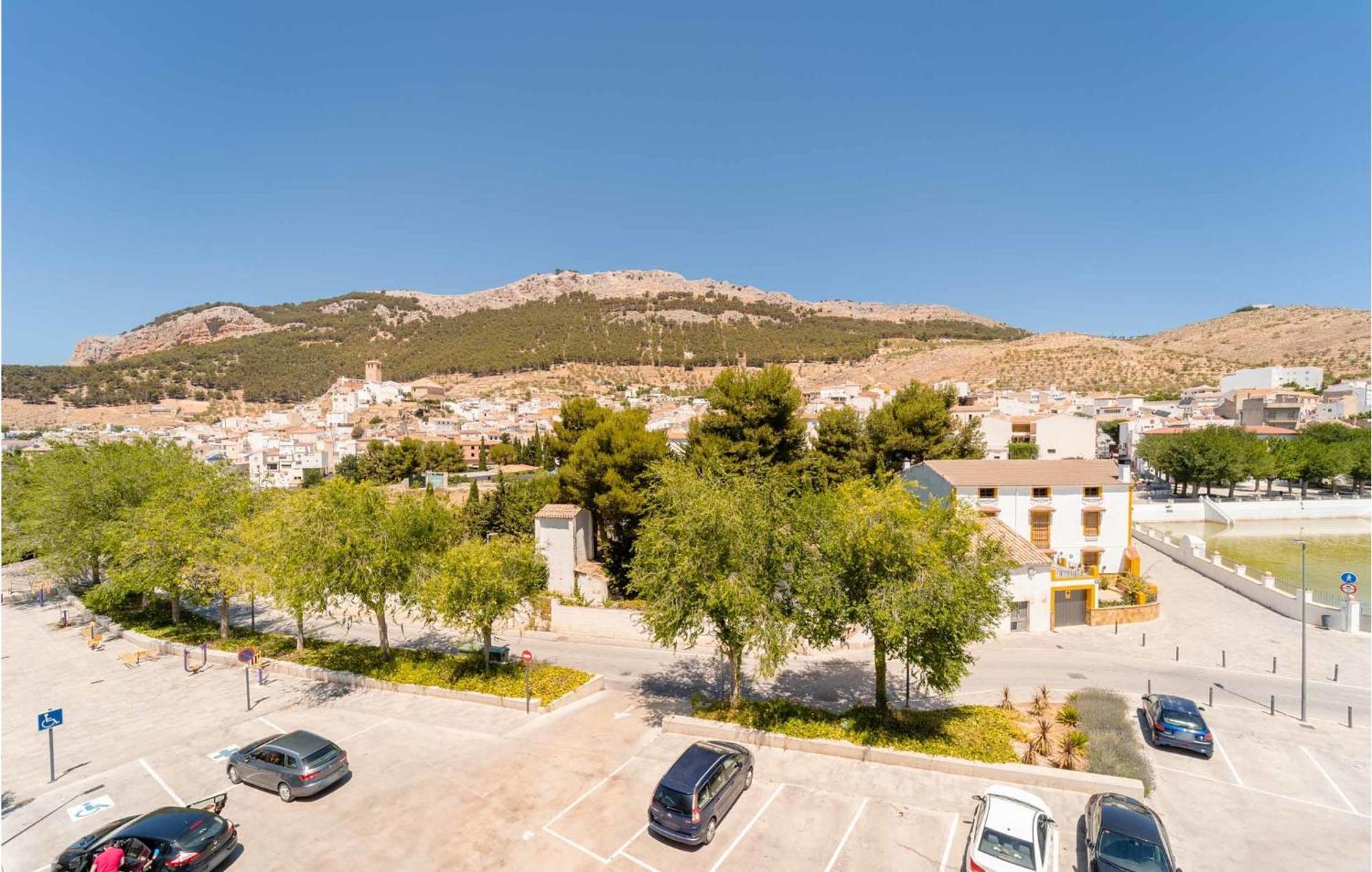 3 Bedroom Cozy Apartment In Pegalajar Exterior photo